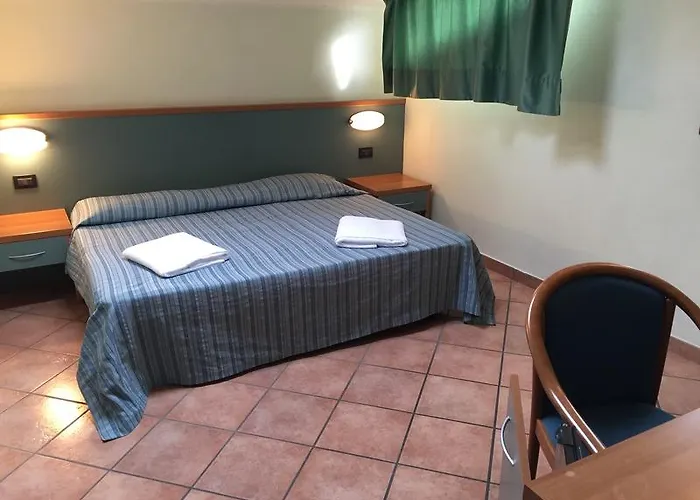 Aparthotel San Rocco Relais Soiano Del Lago
